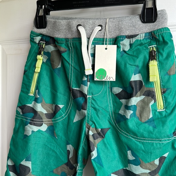 NWT Mini Boden boys shorts - Picture 2 of 4